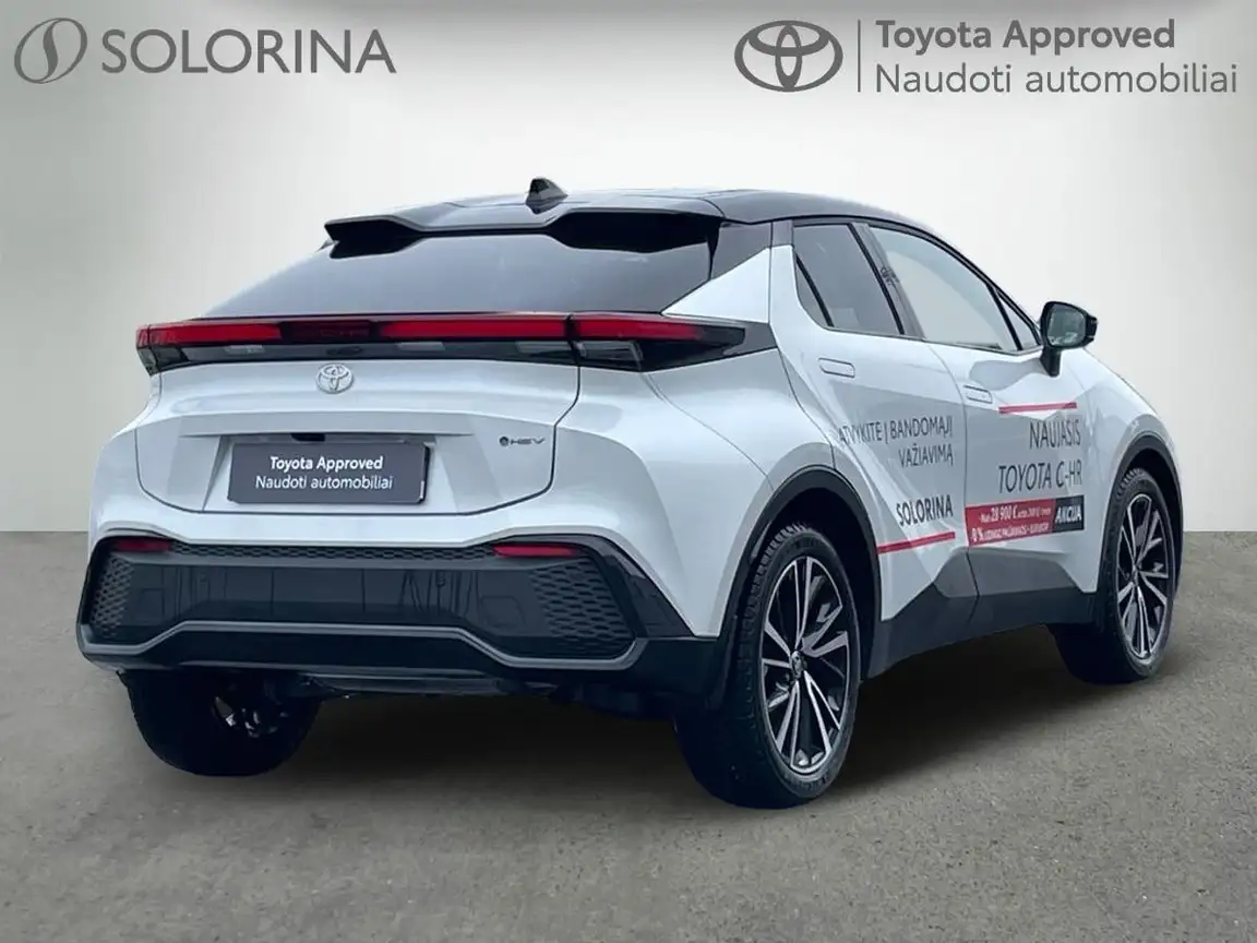 TOYOTA C-HR