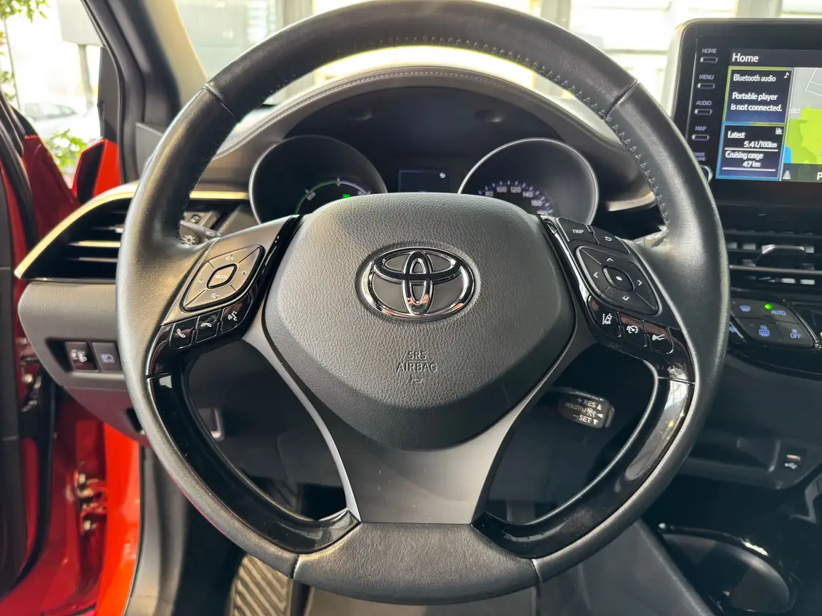 TOYOTA C-HR