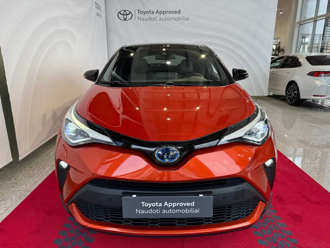 TOYOTA C-HR