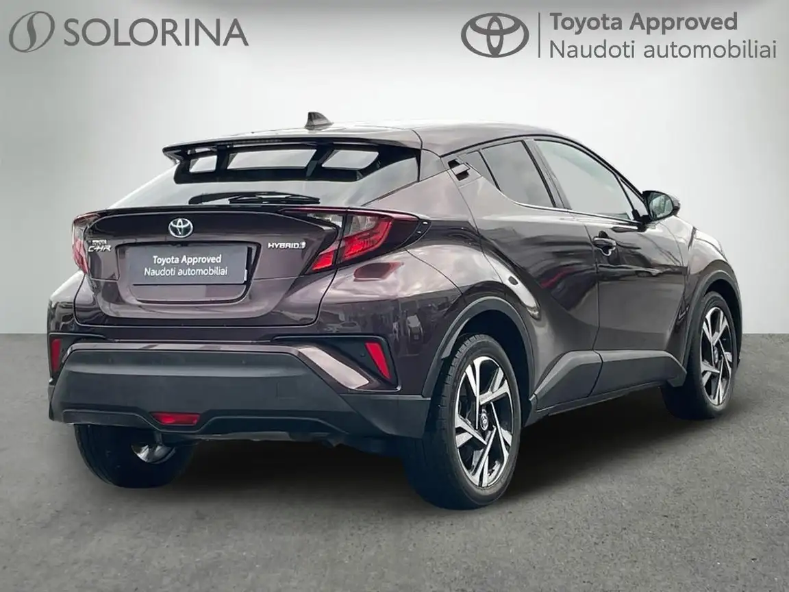 TOYOTA C-HR
