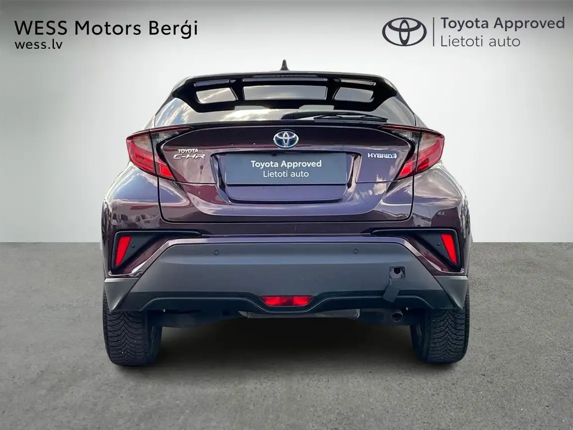 TOYOTA C-HR