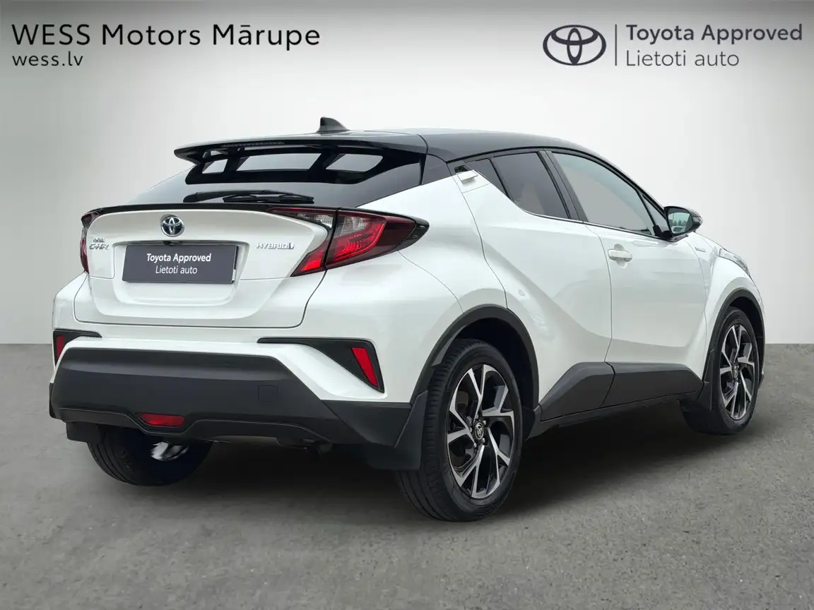 TOYOTA C-HR