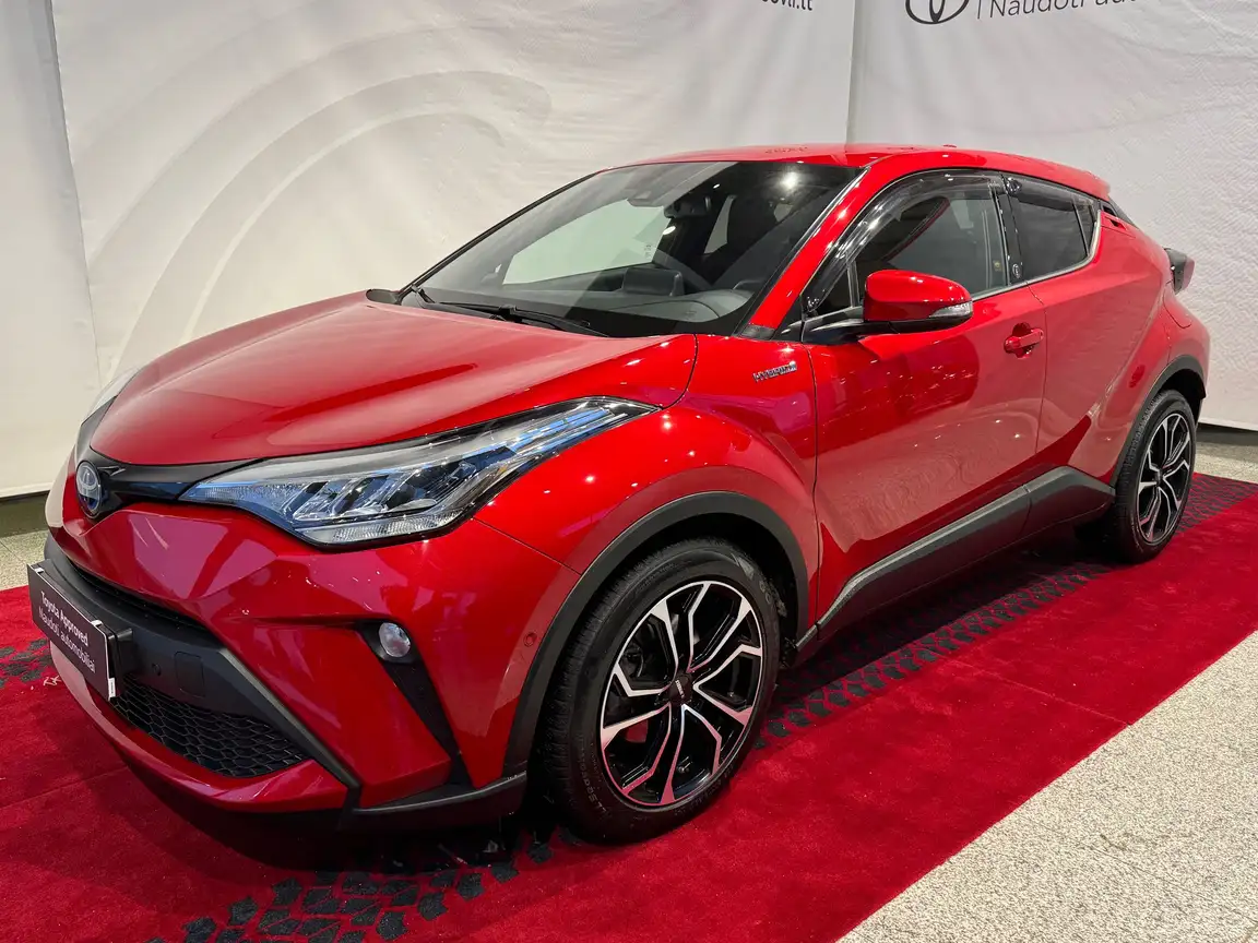 TOYOTA C-HR