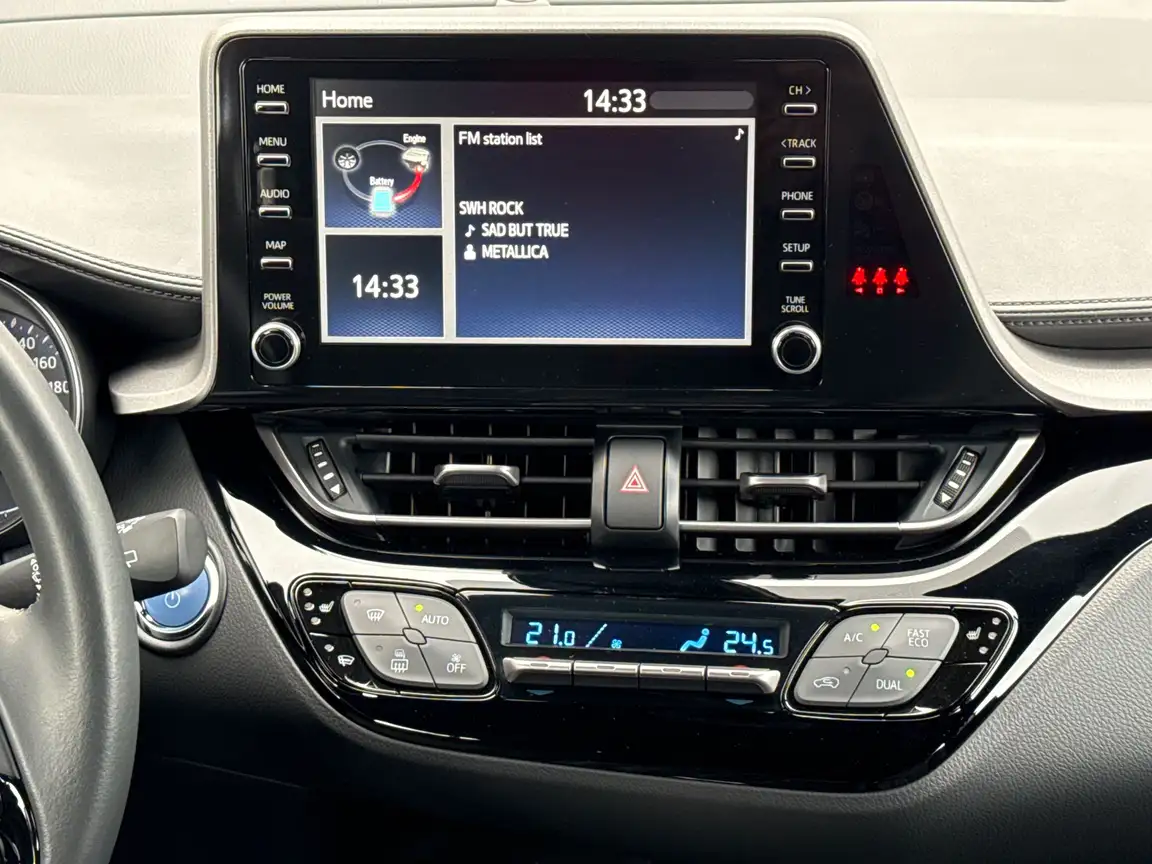 TOYOTA C-HR