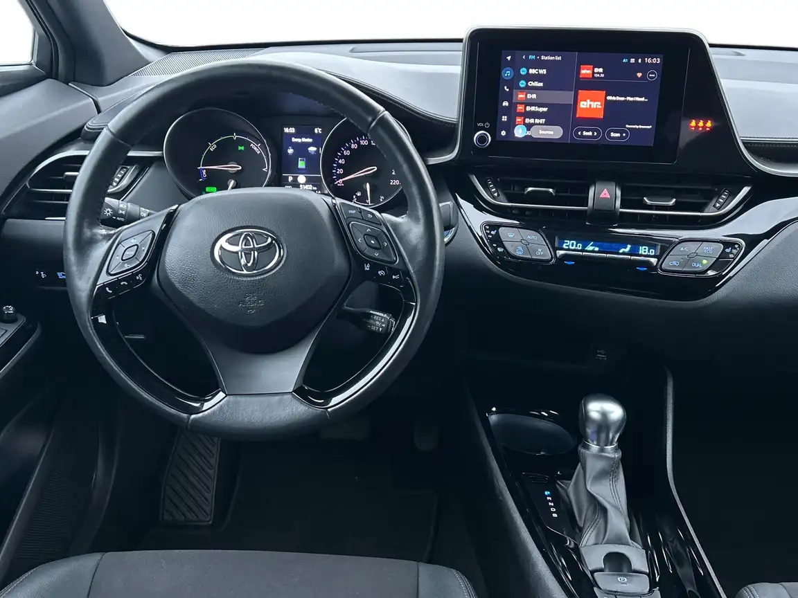 TOYOTA C-HR