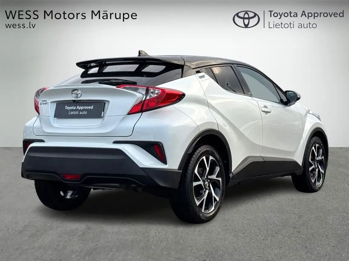 TOYOTA C-HR