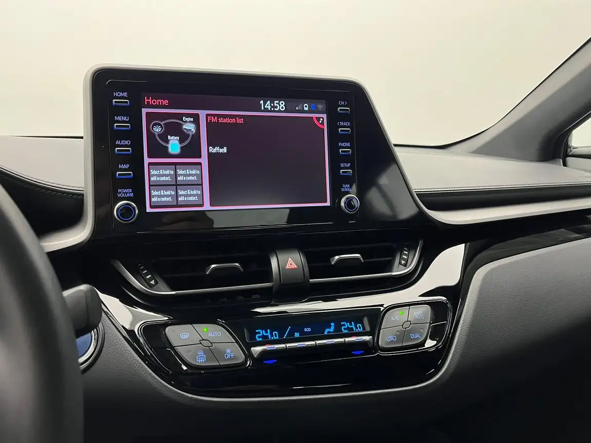 TOYOTA C-HR