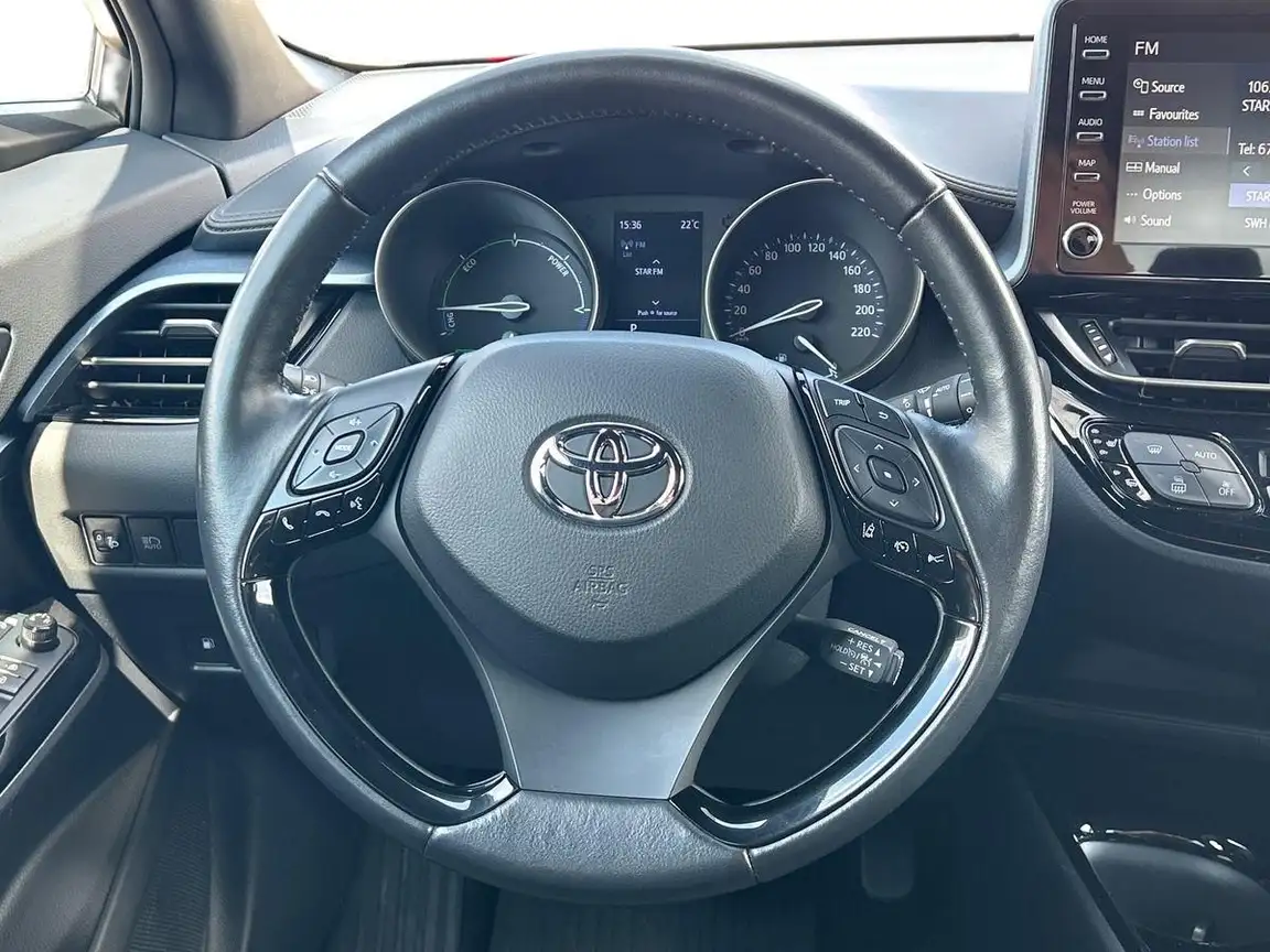 TOYOTA C-HR
