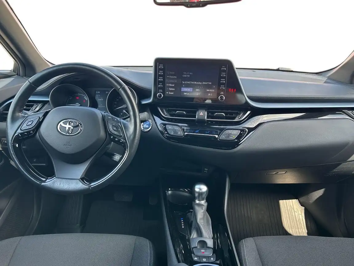 TOYOTA C-HR