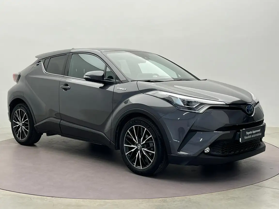 TOYOTA C-HR