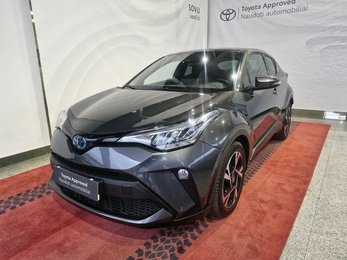 TOYOTA C-HR