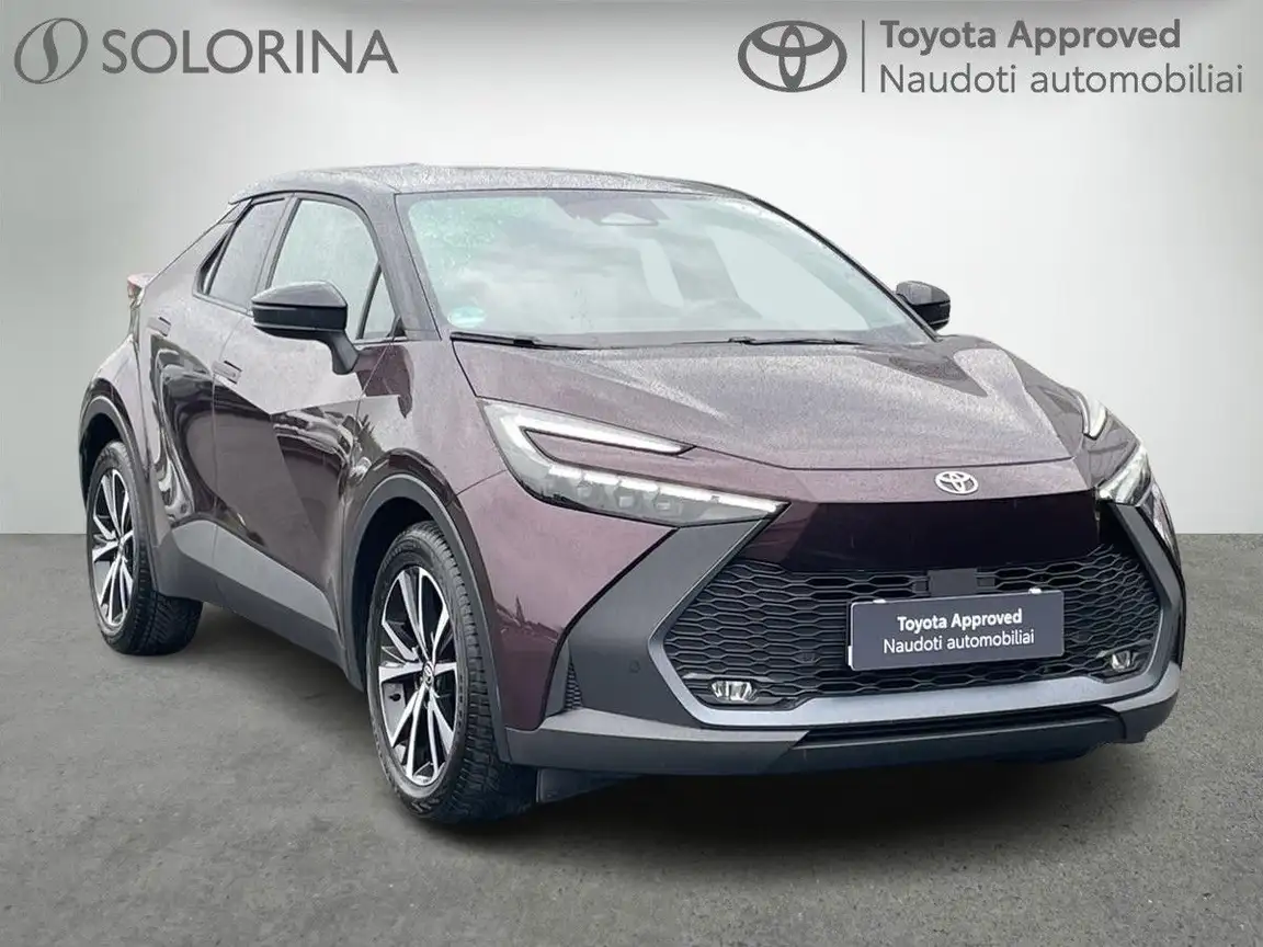 TOYOTA C-HR