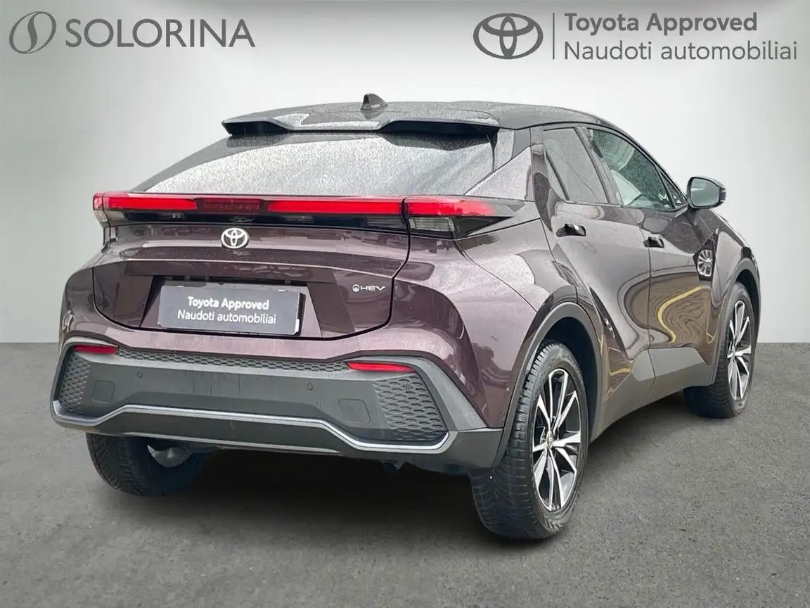 TOYOTA C-HR