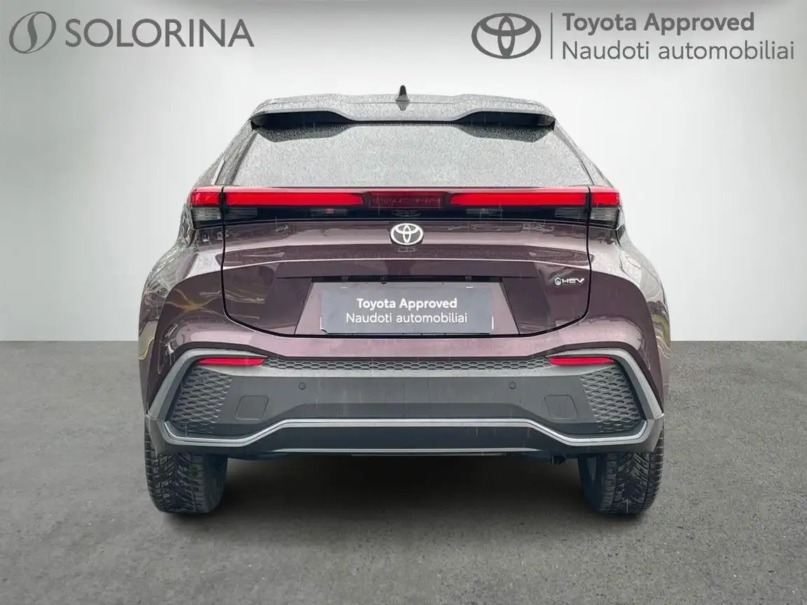 TOYOTA C-HR