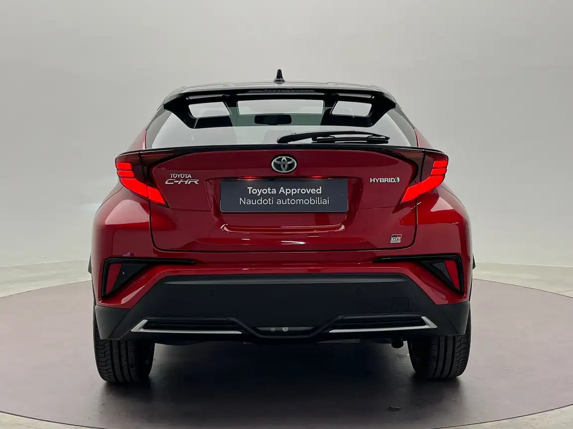 TOYOTA C-HR