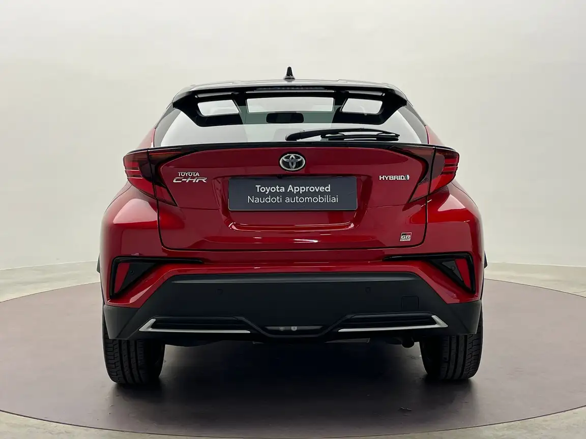 TOYOTA C-HR