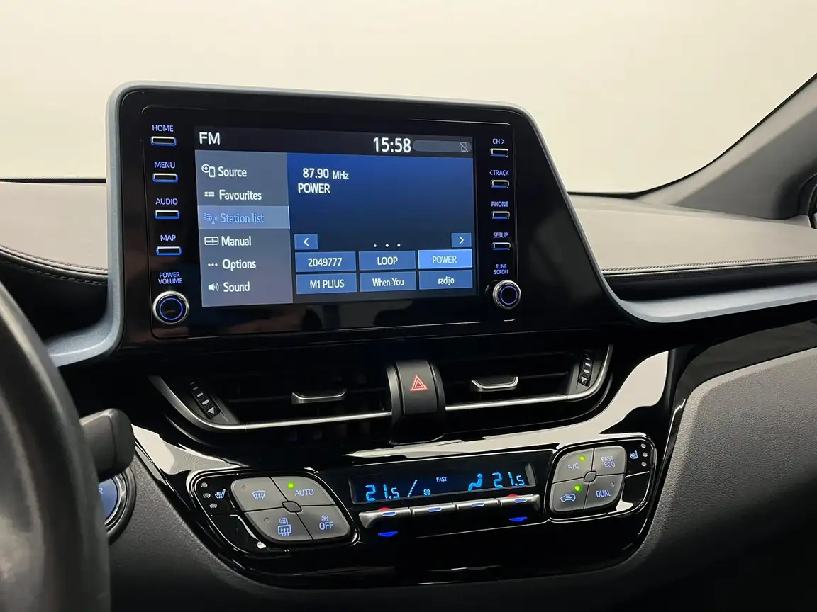 TOYOTA C-HR