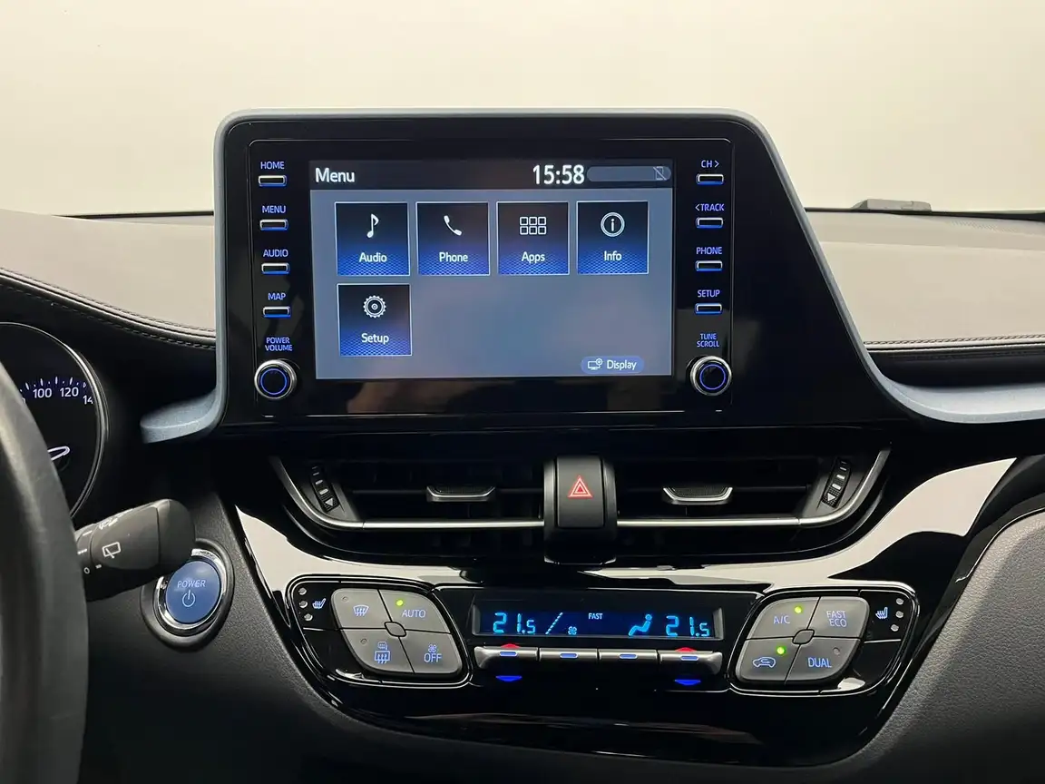 TOYOTA C-HR