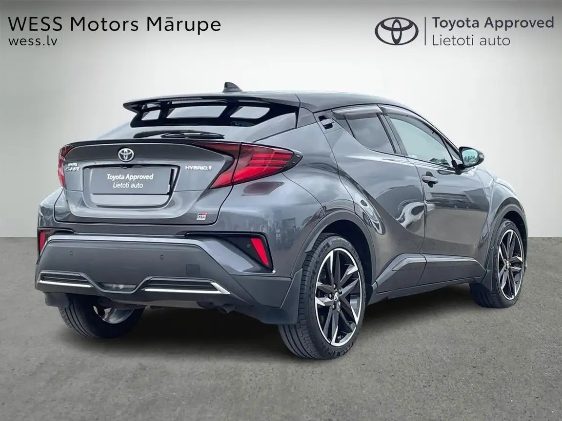 TOYOTA C-HR