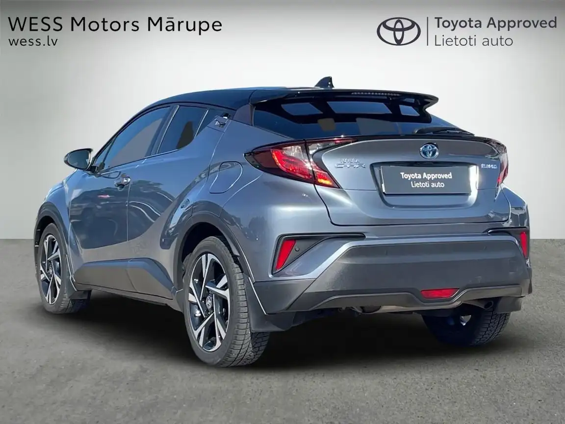 TOYOTA C-HR