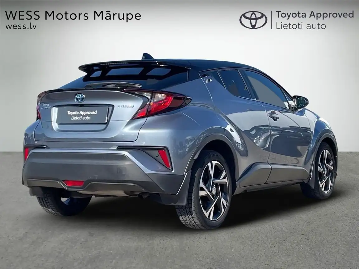 TOYOTA C-HR