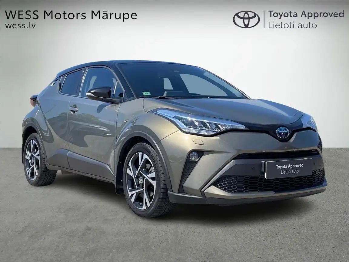 TOYOTA C-HR