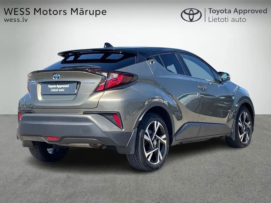 TOYOTA C-HR