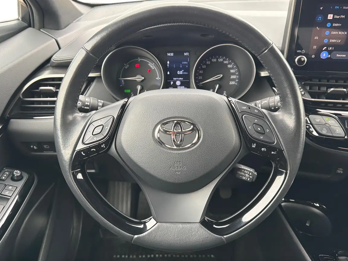 TOYOTA C-HR