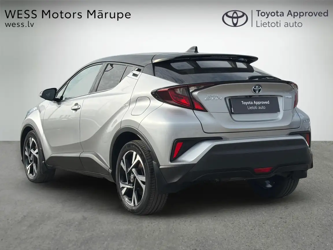 TOYOTA C-HR