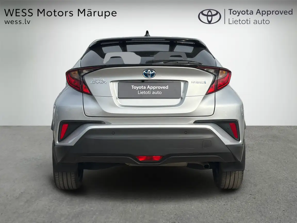 TOYOTA C-HR