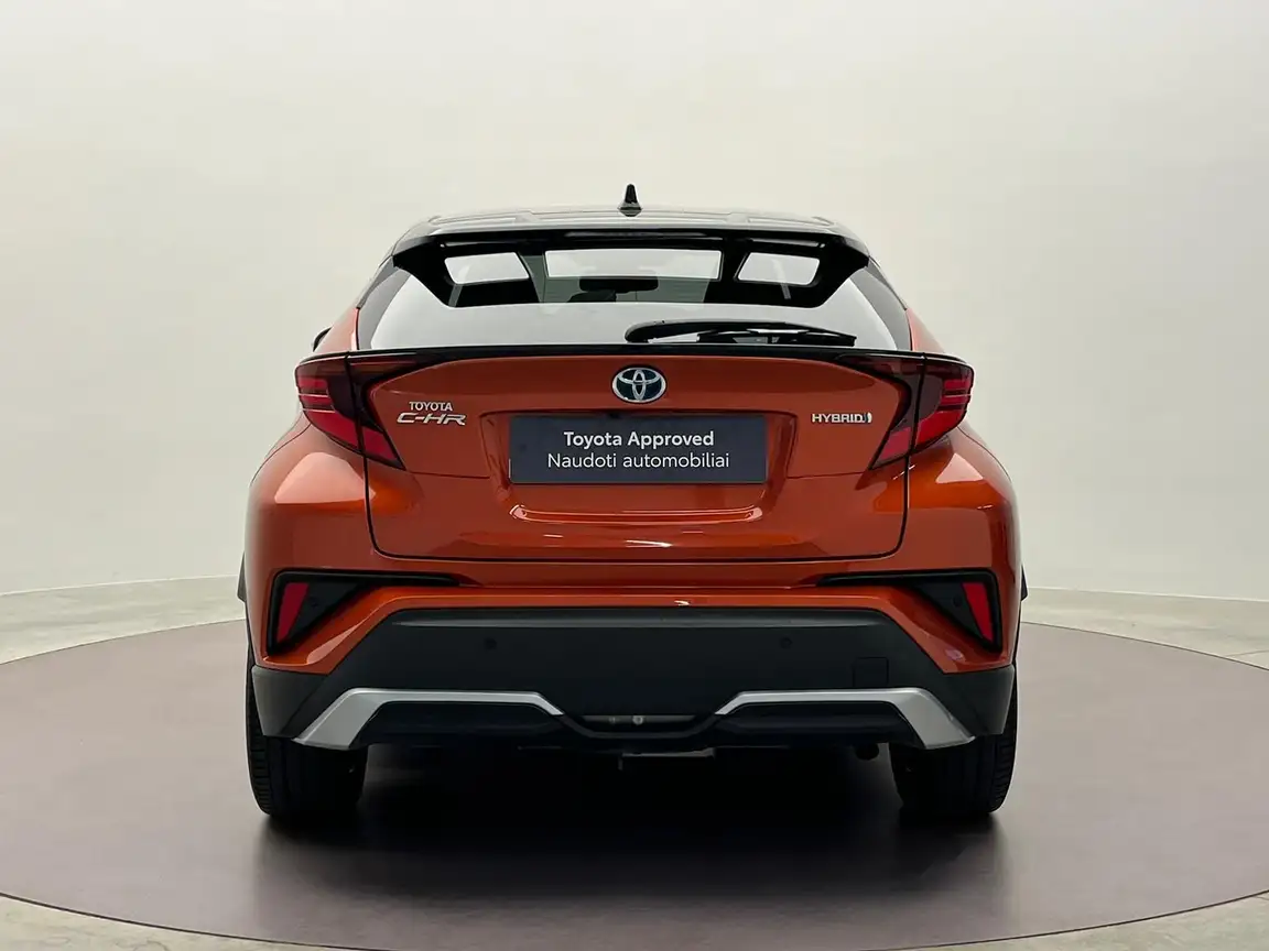 TOYOTA C-HR