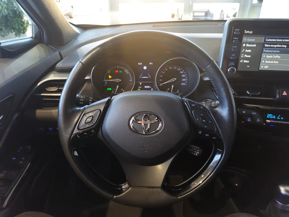TOYOTA C-HR