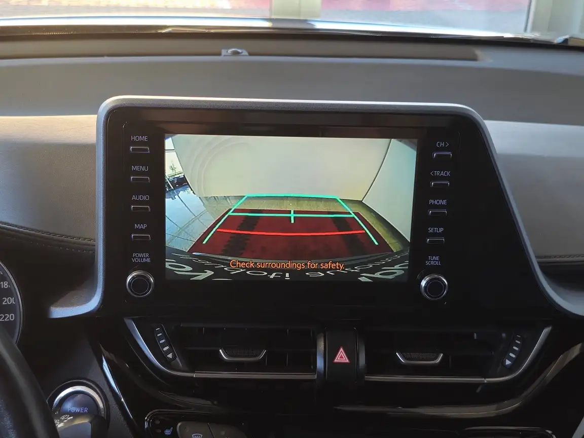TOYOTA C-HR