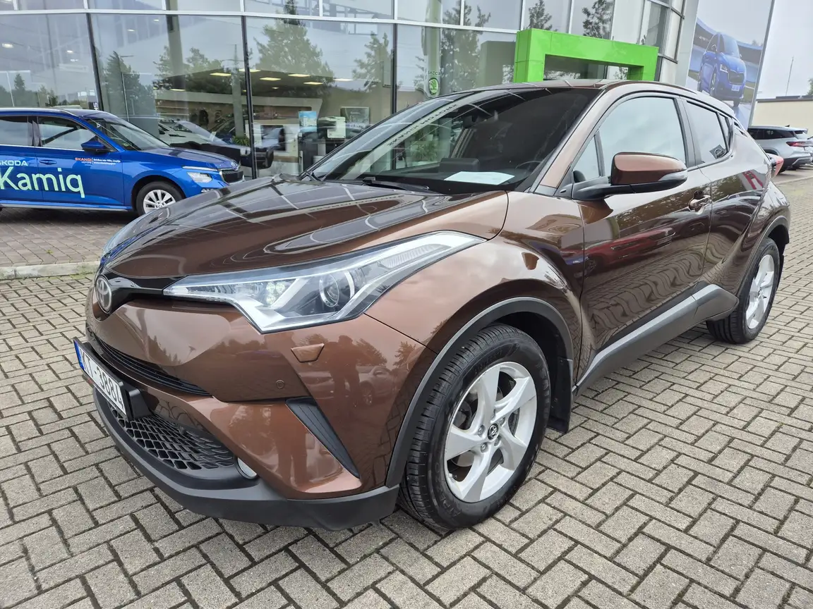 TOYOTA C-HR