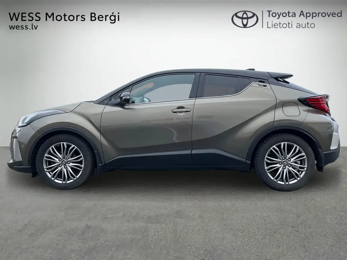 TOYOTA C-HR