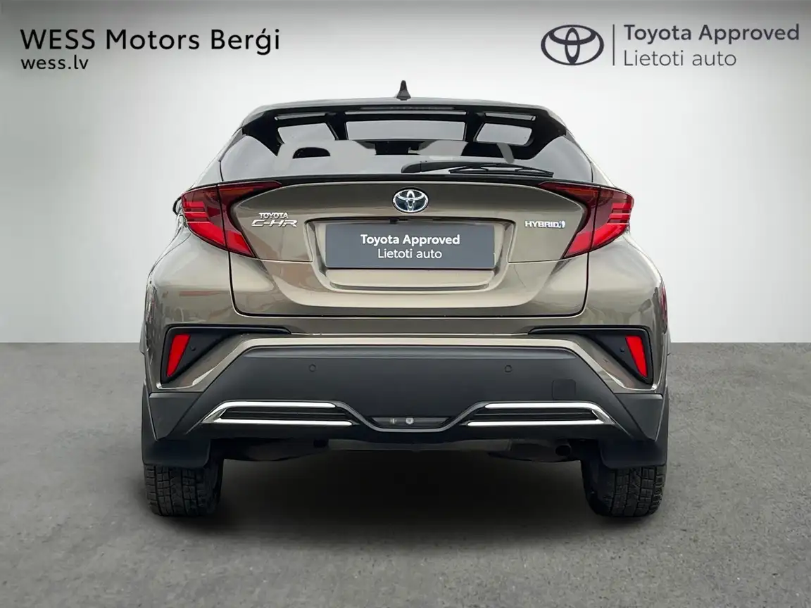 TOYOTA C-HR