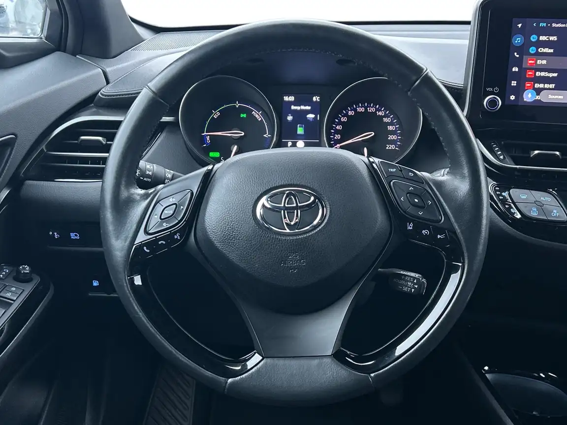 TOYOTA C-HR