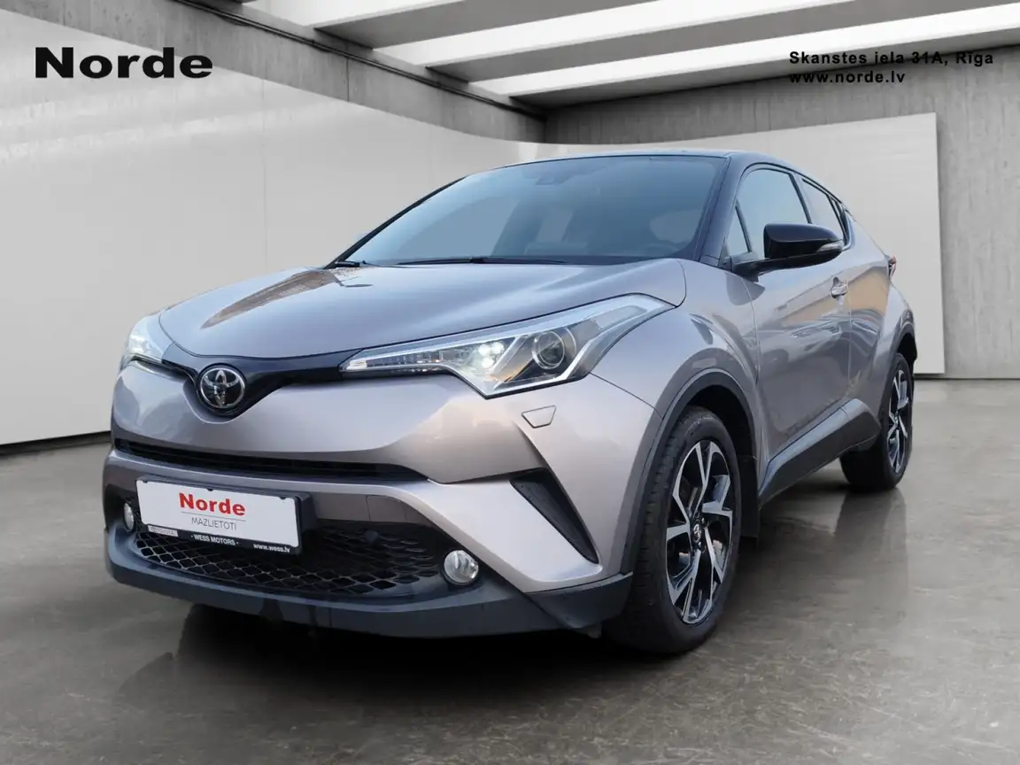 TOYOTA C-HR