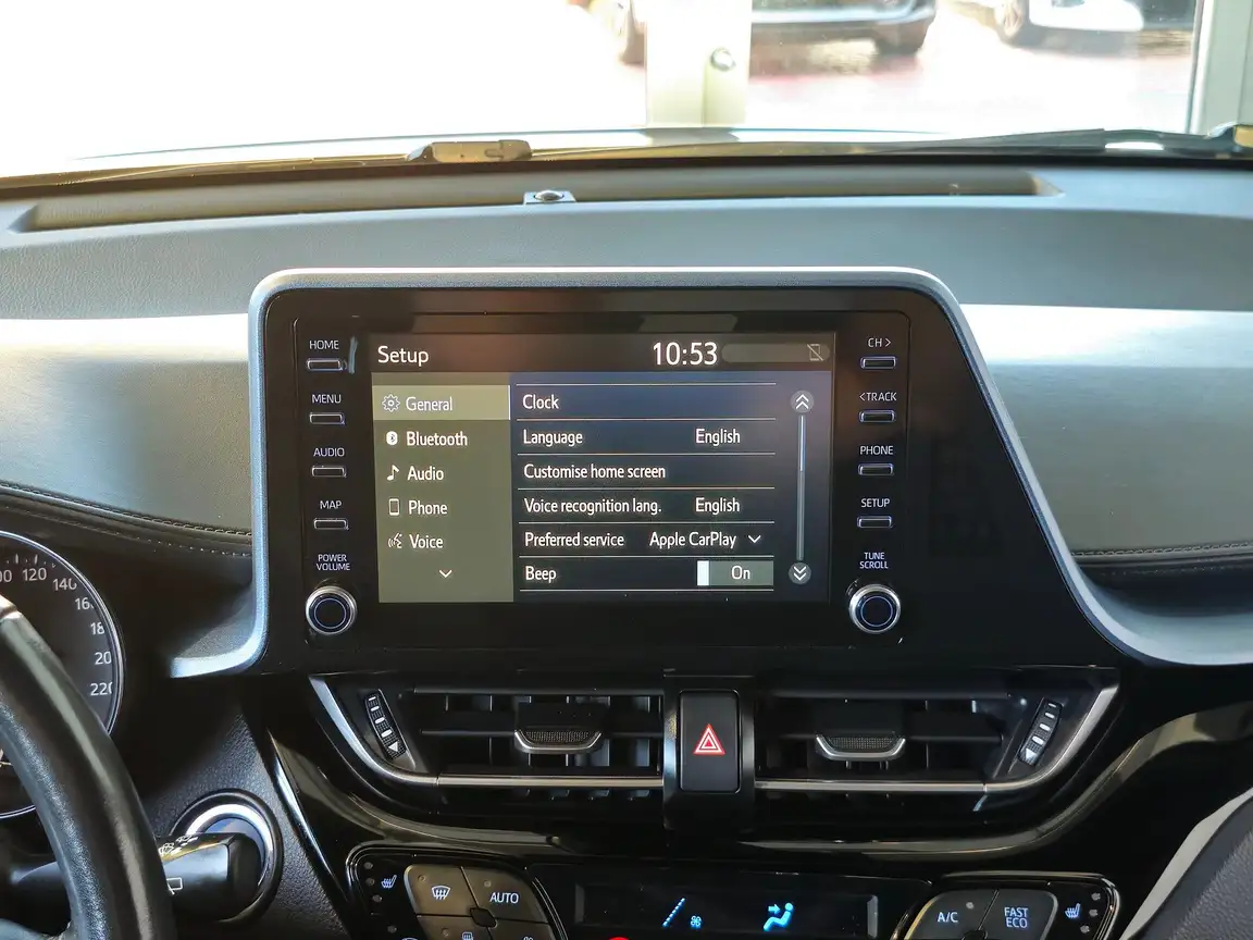 TOYOTA C-HR