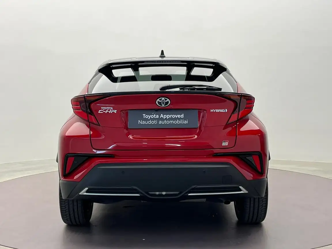 TOYOTA C-HR