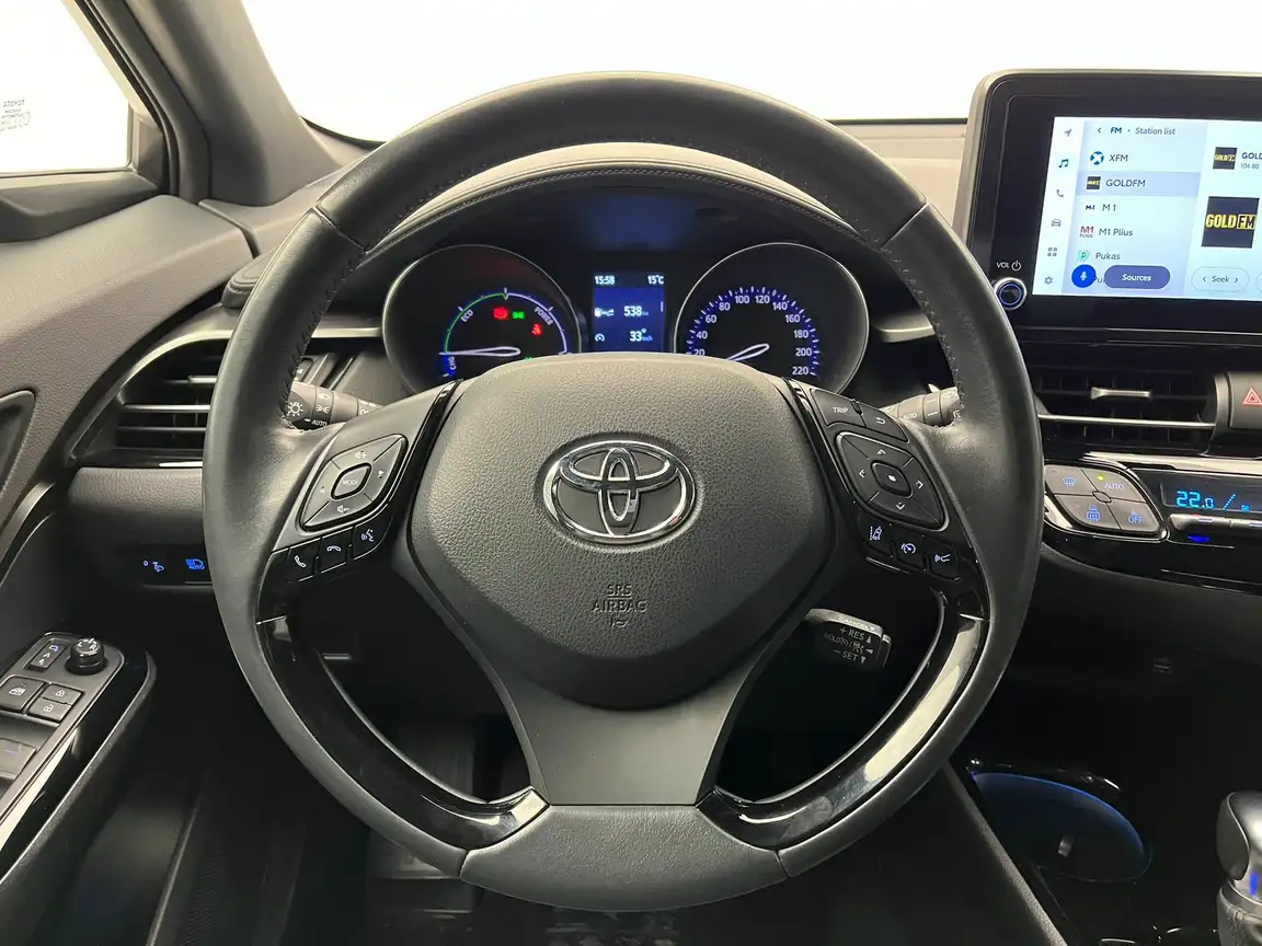 TOYOTA C-HR