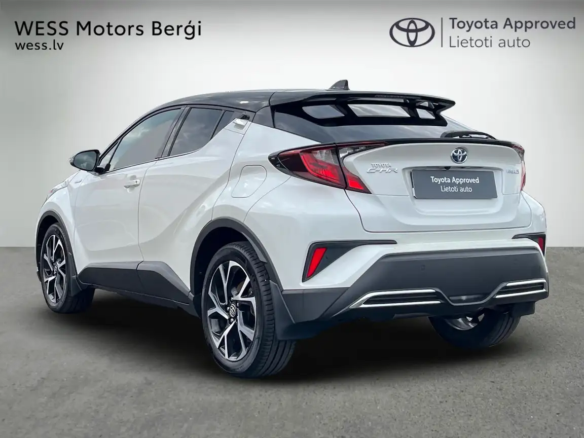 TOYOTA C-HR