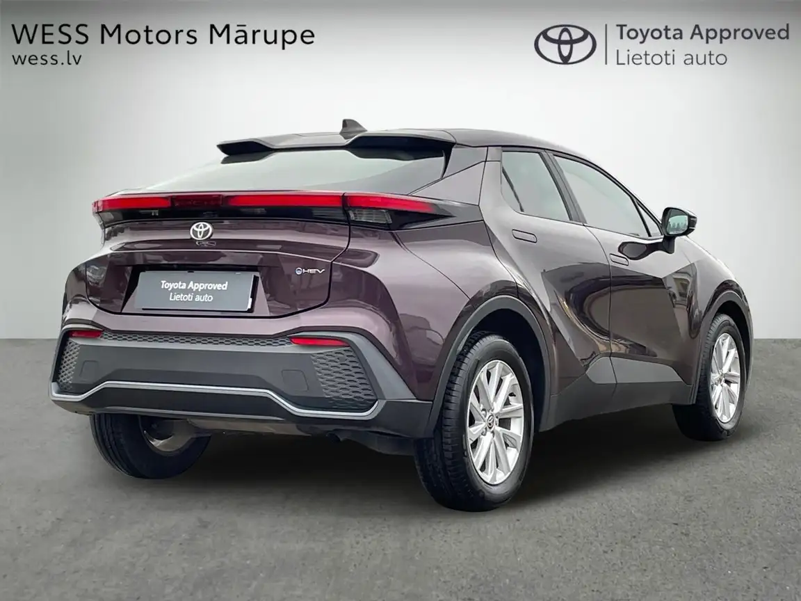 TOYOTA C-HR