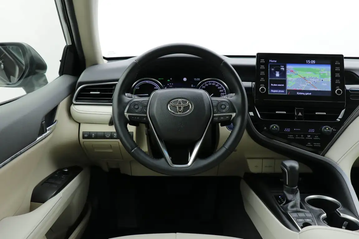 TOYOTA CAMRY