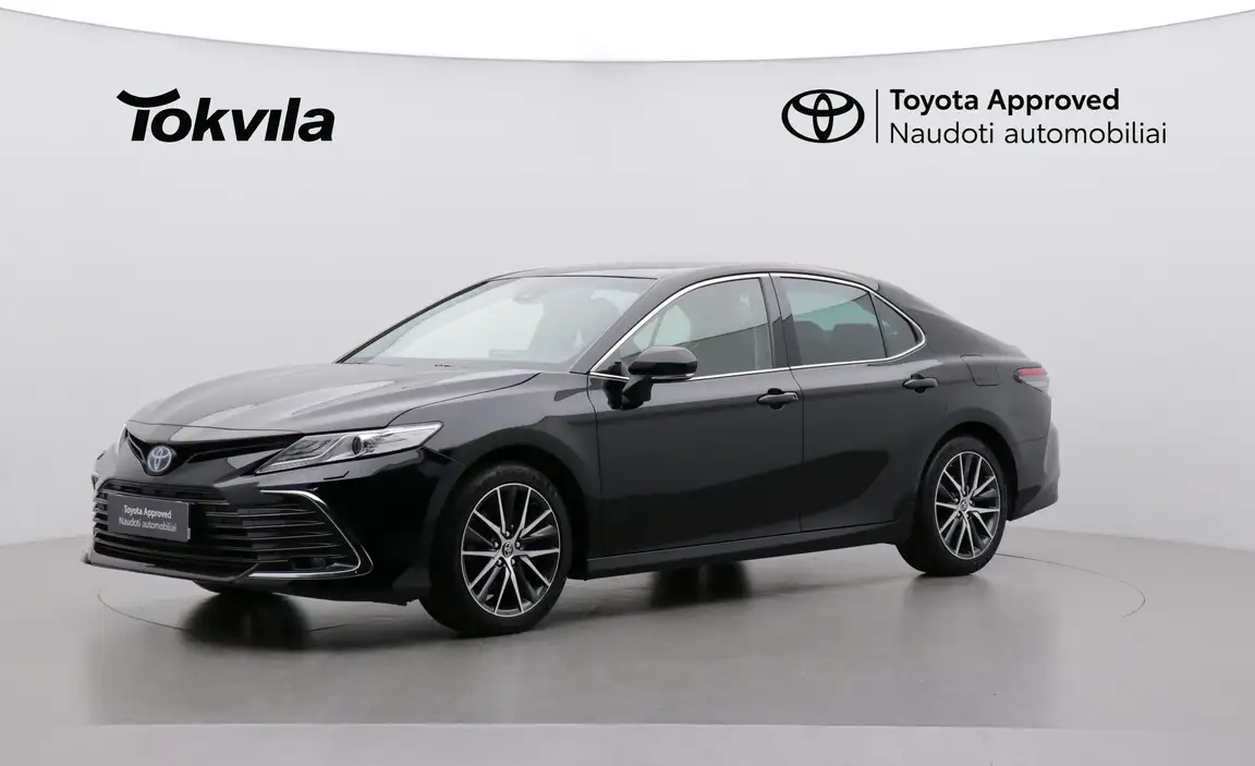 TOYOTA CAMRY