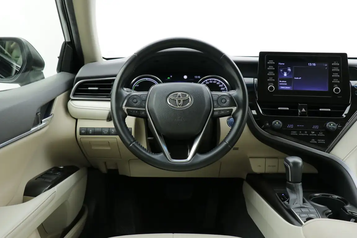 TOYOTA CAMRY