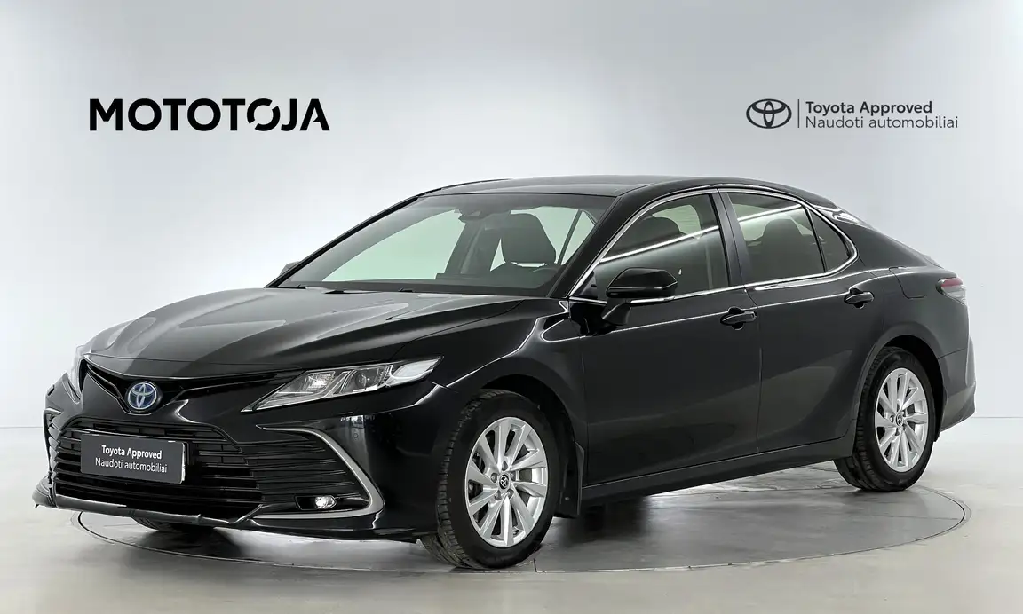 TOYOTA CAMRY