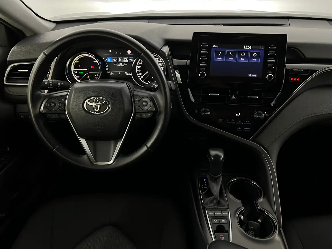 TOYOTA CAMRY