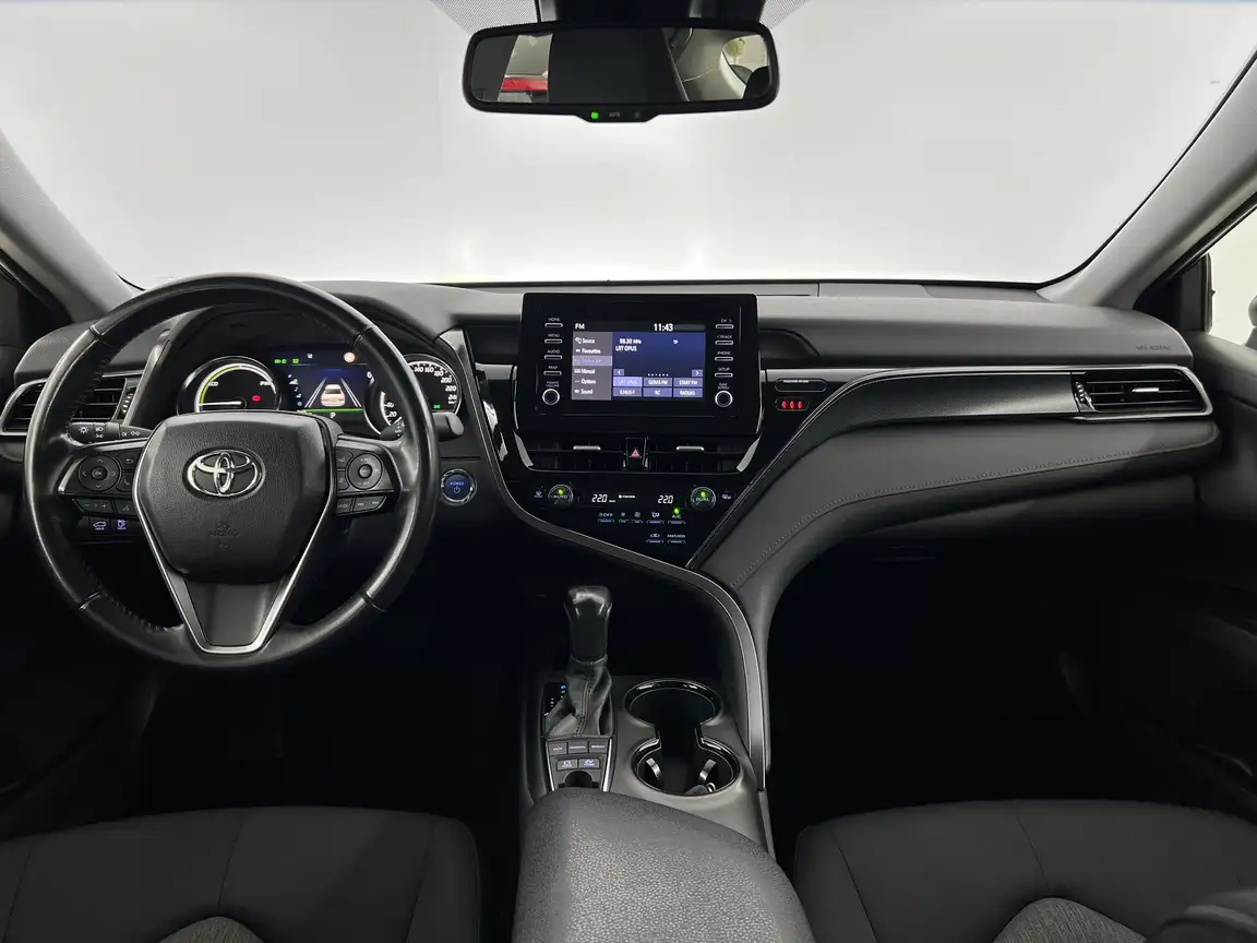 TOYOTA CAMRY