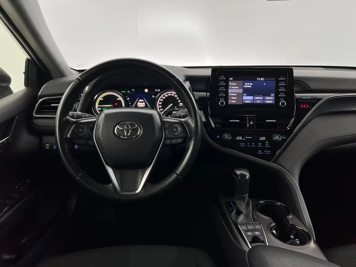 TOYOTA CAMRY